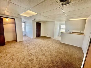 514 E Chestnut St in Washington, PA - Building Photo - Building Photo