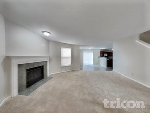 9899 Olympic Cir in Indianapolis, IN - Building Photo - Building Photo