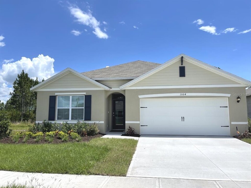 1004 Cypress fox Blvd in Davenport, FL - Building Photo