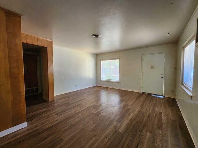 4018 George Rd photo'