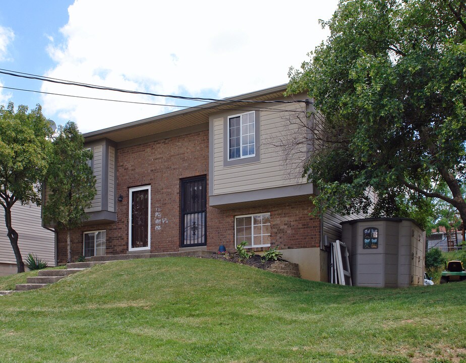 323-341 Eastern Ave in Elsmere, KY - Building Photo