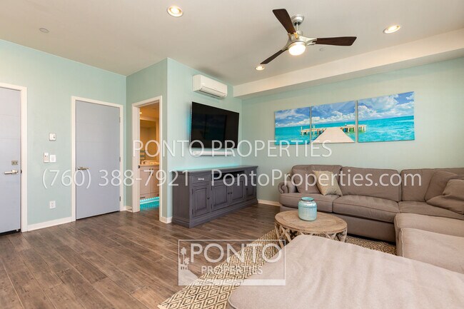 2579 State St in Carlsbad, CA - Building Photo - Building Photo