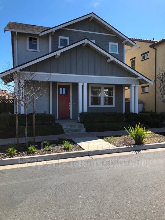 18211 Caldwell St in Marina, CA - Building Photo