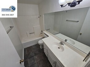 12773 Cardinal Rd in Victorville, CA - Building Photo - Building Photo