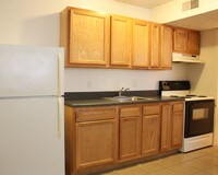 Crown Crossing Apartments photo'