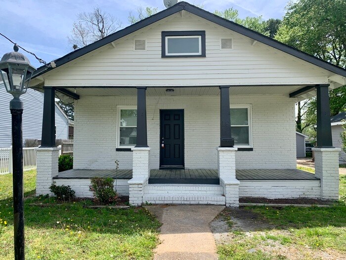 19 Kirby St in Portsmouth, VA - Building Photo