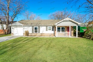 513 E 48th Pl N in Tulsa, OK - Building Photo