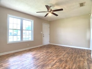 1112 Keith Ave in Oak Grove, KY - Building Photo - Building Photo