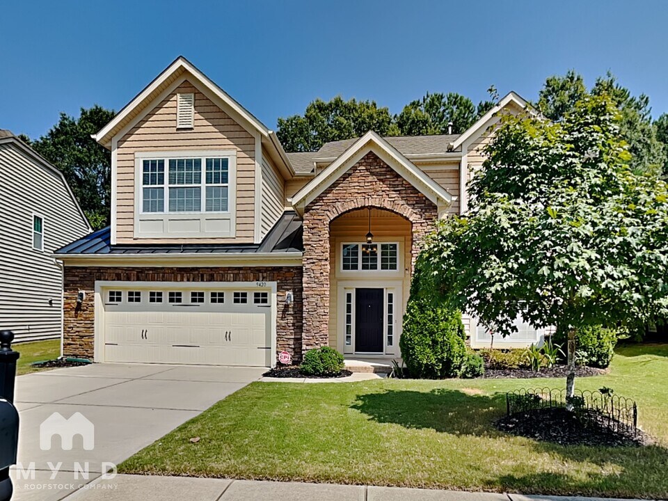 9420 Ardrey Woods Dr in Charlotte, NC - Building Photo