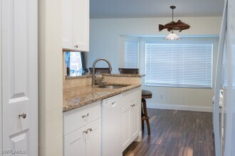 8382 Butternut Rd in Ft. Myers, FL - Building Photo - Building Photo