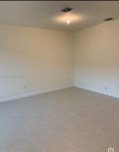 3416 W 111th Pl in Hialeah Gardens, FL - Building Photo - Building Photo