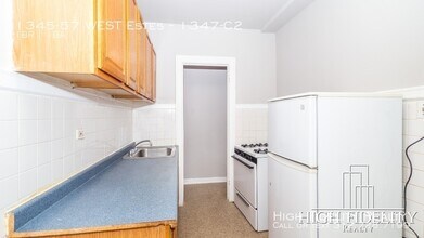 1345 W Estes Ave-Unit -1347-C2 in Chicago, IL - Building Photo - Building Photo