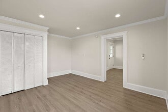 110 S Willard Ave in Hampton, VA - Building Photo - Building Photo