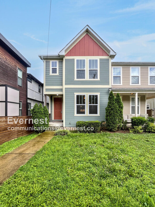 property at 533 Moore Ave