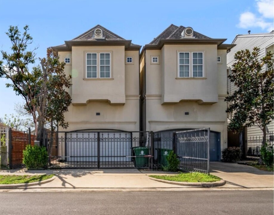1038 E 29th St in Houston, TX - Building Photo