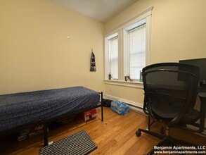 887 Huntington Ave, Unit 1 in Boston, MA - Building Photo - Building Photo