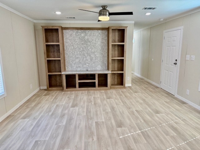 15923 S Flores Rd in San Antonio, TX - Foto de edificio - Building Photo