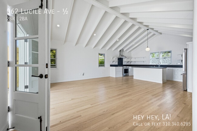 property at 962 Lucile Ave