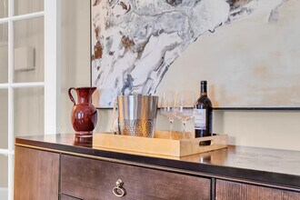 1104 Cross Ln, Unit 4 in Cincinnati, OH - Foto de edificio - Building Photo