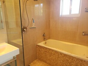 1818 Rodman St in Hollywood, FL - Building Photo - Building Photo