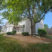 1368 N Knollwood Dr in Palatine, IL - Building Photo - Building Photo