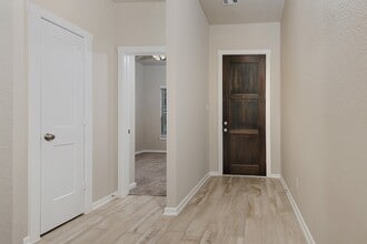 151 Silva Creek Trl in Willis, TX - Building Photo - Building Photo
