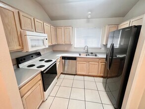 2012 Wright Way in Killeen, TX - Building Photo - Building Photo