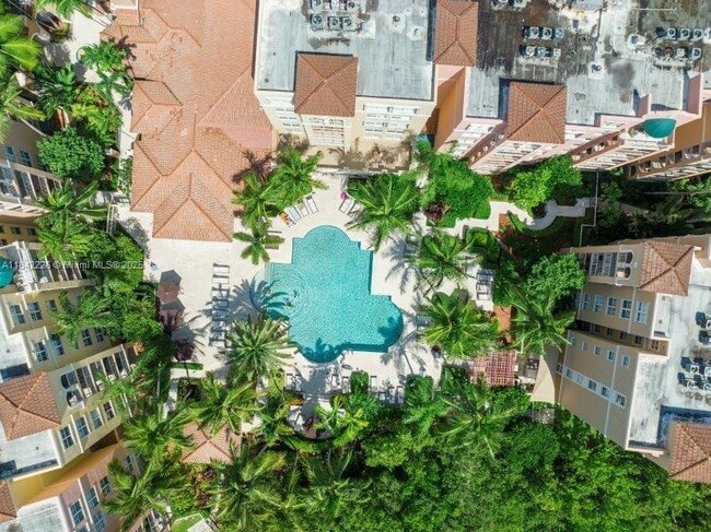 19999 E Country Club Dr, Unit 1206 in Aventura, FL - Foto de edificio - Building Photo