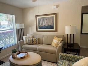 5732 NE 33rd St in Silver Springs, FL - Building Photo - Building Photo