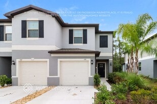 5191 Forum Blvd in Holiday, FL - Building Photo