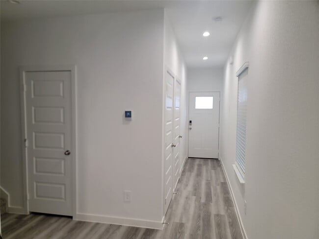 2819 Milton Ldg Ln in Houston, TX - Foto de edificio - Building Photo