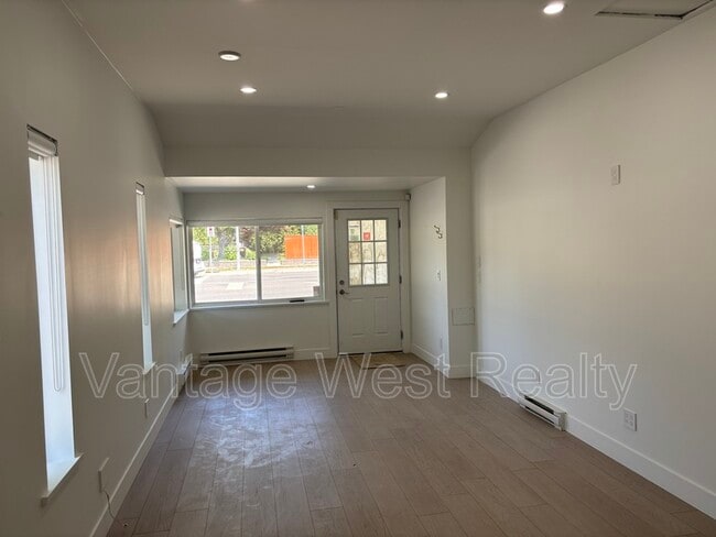 property at 907 Sutherland Ave
