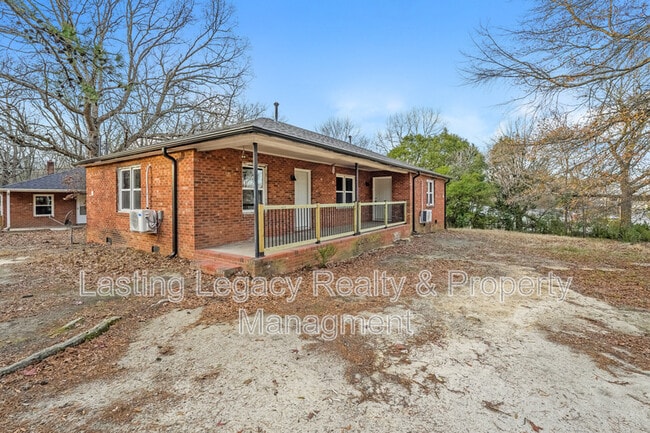 property at 908 Marsh St