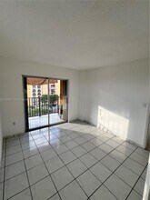 4717 NW 7th St in Miami, FL - Building Photo - Building Photo