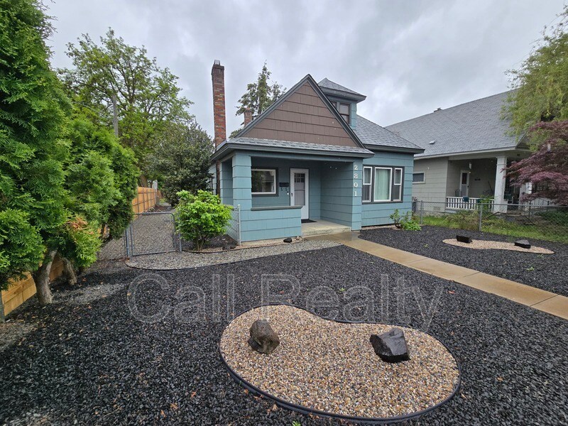 2801 W Boone Ave in Spokane, WA - Building Photo