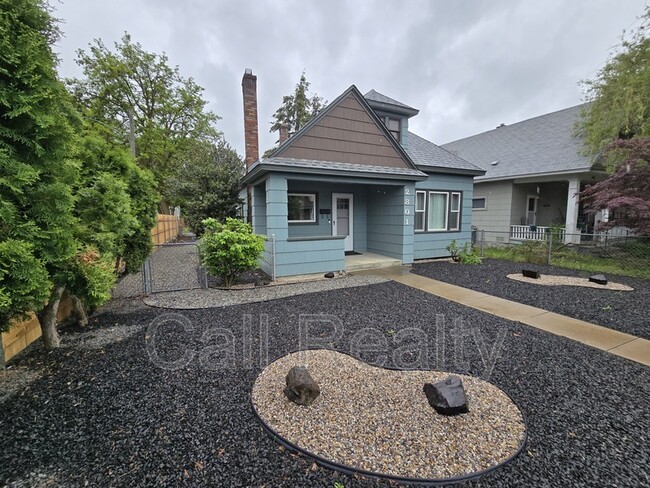 property at 2801 W Boone Ave