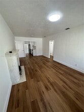 4315 SW 9th Terrace in Miami, FL - Building Photo - Building Photo