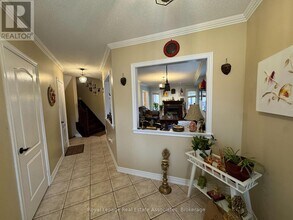 659 Garden Walk in Mississauga, ON - Building Photo - Building Photo