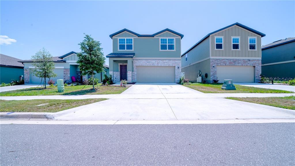 8735 Sportsman Lp in Groveland, FL - Building Photo