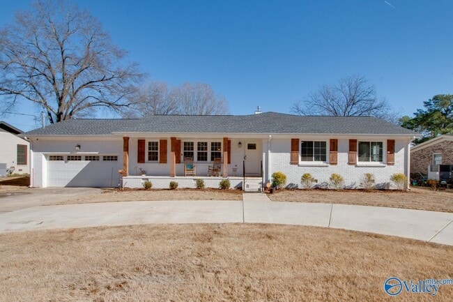 8129 Hickory Hill Ln SE