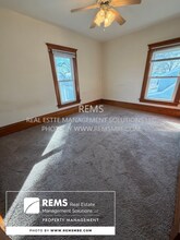 203 S Albert Ave in Reedsburg, WI - Building Photo - Building Photo