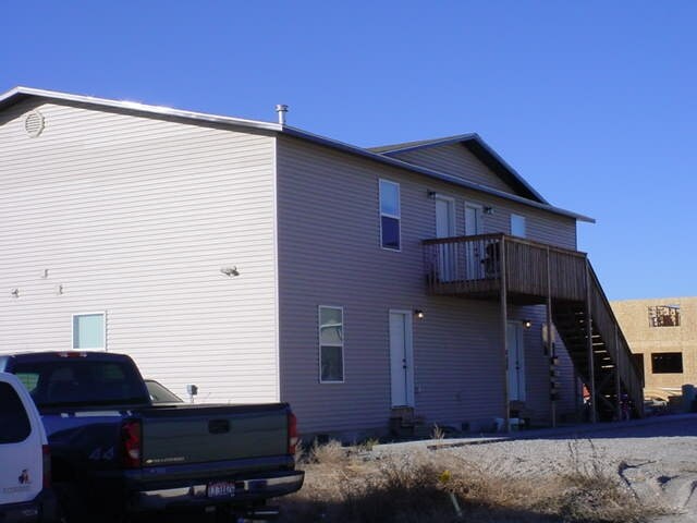 458 E Center St in Shelley, ID - Foto de edificio