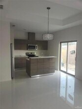 13 Nightingale Ave in McAllen, TX - Building Photo - Building Photo