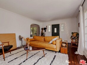 2345 W 21st St, Unit 2345 W 21st Street in Los Angeles, CA - Building Photo - Building Photo