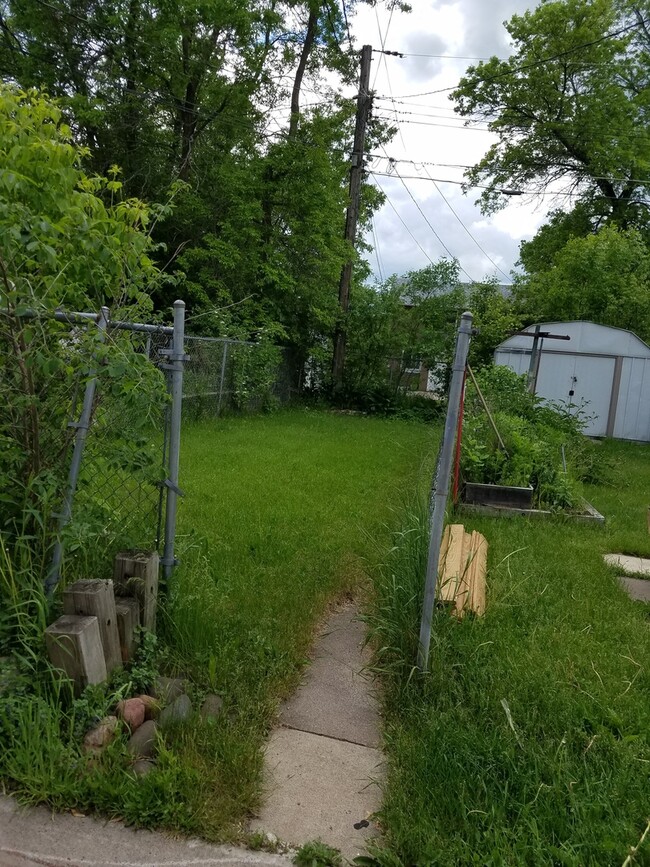 1471 90th Ave W in Duluth, MN - Building Photo - Building Photo
