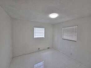 2847 Duke Ln in Delray Beach, FL - Building Photo - Building Photo