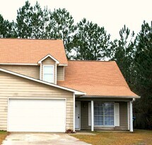 8300-8304 Exchange St in Gautier, MS - Building Photo