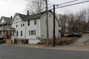 121 Wall St, Unit 1 in Waterbury, CT - Building Photo
