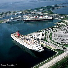 965 Date Ave in Merritt Island, FL - Building Photo - Building Photo