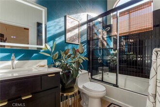 17202 Corbina Ln, Unit 205 in Huntington Beach, CA - Foto de edificio - Building Photo